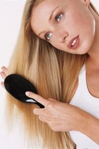 Pros and Cons of Clip In Hair Extensions